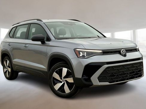New 2026 Volkswagen Taos S AWD/4WD image 2