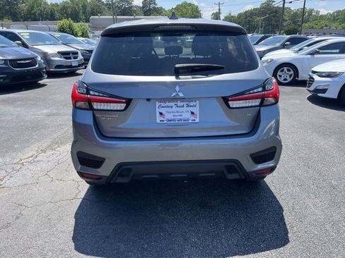 Used 2022 Mitsubishi Outlander Sport SE image 6