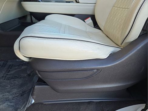 Used 2023 Lincoln Navigator Black Label image 23