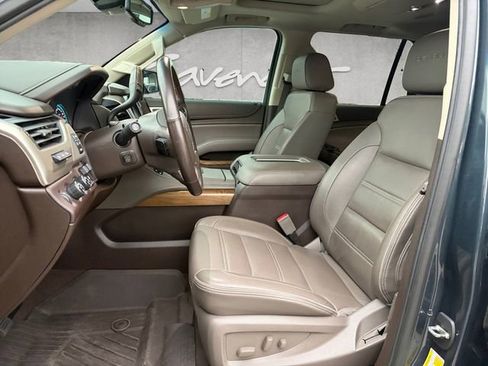 Used 2019 GMC Yukon Denali w/ Denali Ultimate Package AWD/4WD image 19