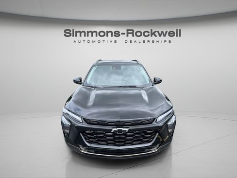 New 2026 Chevrolet Trax ACTIV w/ Driver Confidence Package FWD image 8