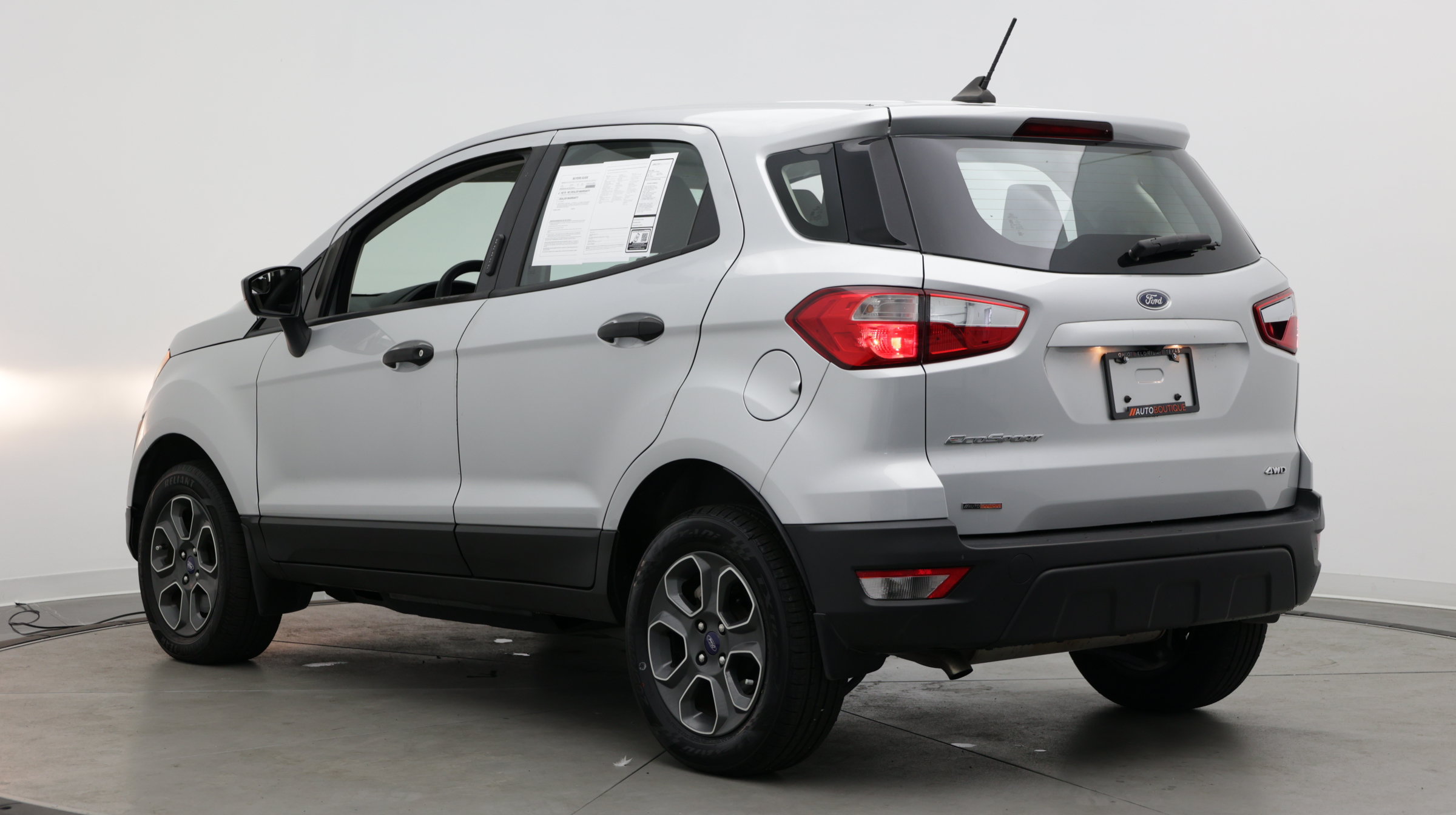 Used 2020 Ford EcoSport S AWD/4WD image 5