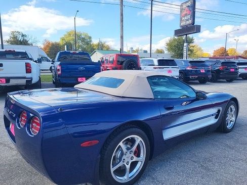 Used 2004 Chevrolet Corvette Convertible w/ Preferred Equipment Group image 3