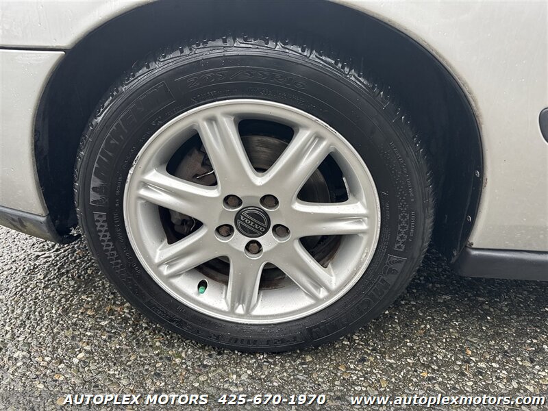 Used 2001 Volvo S60 2.4T FWD image 19