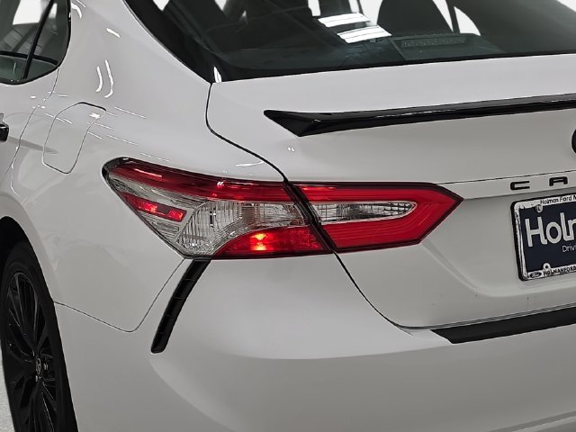 Used 2020 Toyota Camry SE AWD/4WD image 33