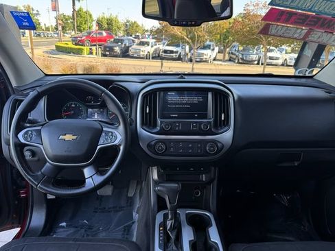 Used 2021 Chevrolet Colorado LT w/ LT Convenience Package RWD image 19