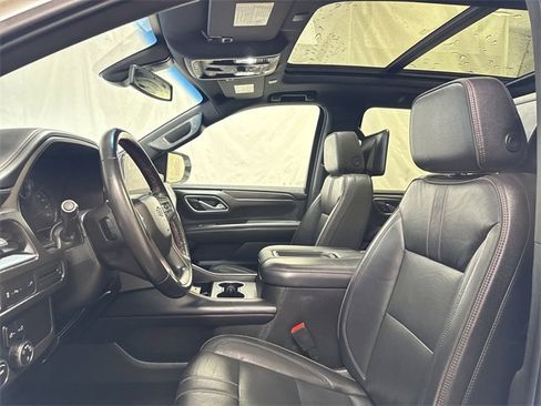 Certified 2021 Chevrolet Suburban RST w/ Rear Media and Nav Package image 11