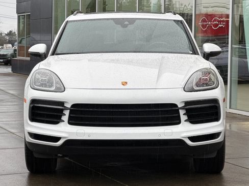 Used 2021 Porsche Cayenne image 8