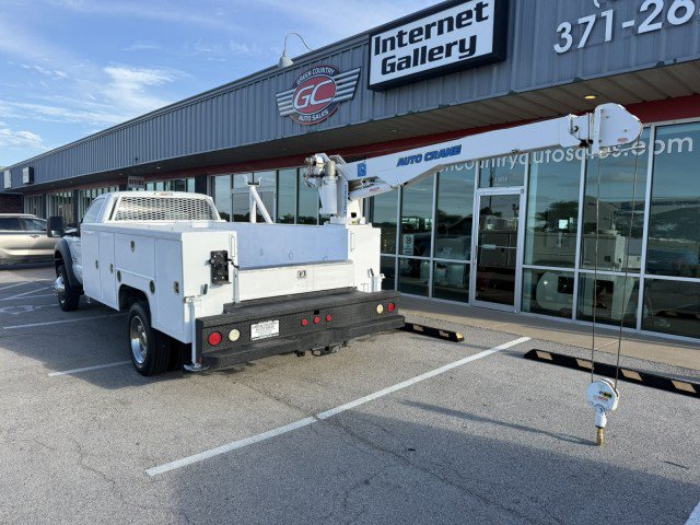 Used 2014 Ford F550 2WD Regular Cab Super Duty image 15