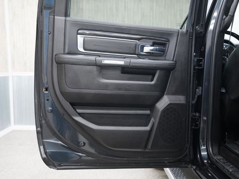 Used 2017 RAM 2500 Limited image 34