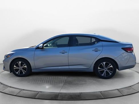 Used 2023 Nissan Sentra SV image 2