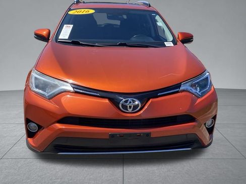 Used 2016 Toyota RAV4 XLE AWD/4WD image 18
