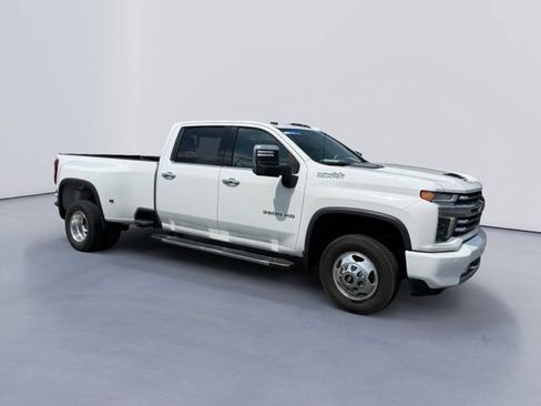 Used 2022 Chevrolet Silverado 3500 High Country AWD/4WD image 1