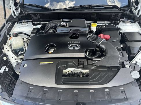 Used 2023 INFINITI QX50 Luxe FWD image 32