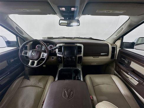 Used 2017 RAM 2500 Laramie image 10