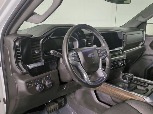 Certified 2023 Chevrolet Silverado 1500 RST w/ Rally Edition image 10