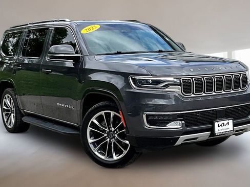 Used 2022 Jeep Wagoneer Series II w/ Premium Group I RWD image 3