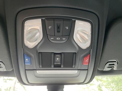 Used 2022 RAM 1500 Lone Star AWD/4WD image 34
