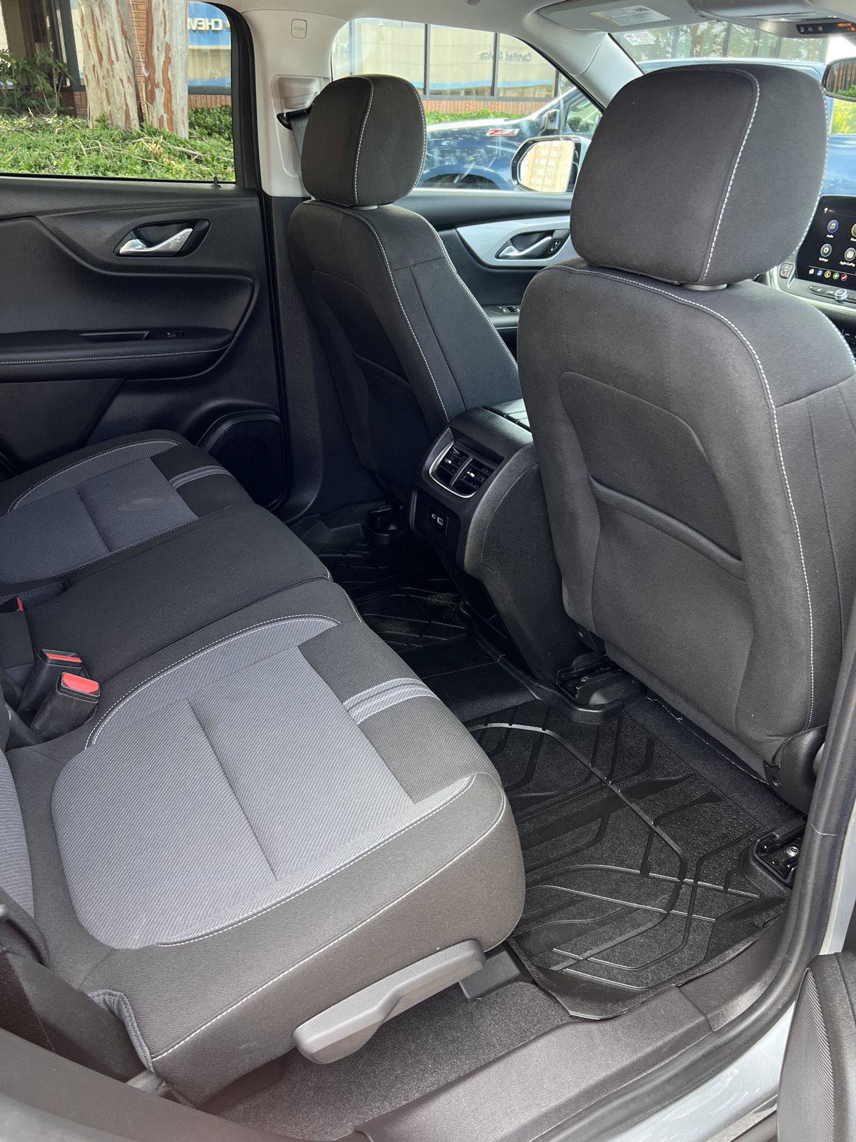 Used 2024 Chevrolet Blazer LT w/ Convenience Package FWD image 21