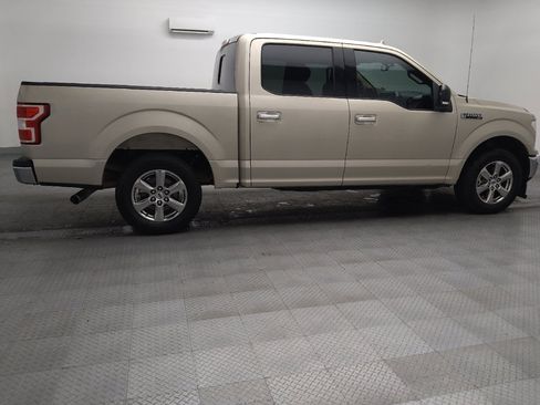 Used 2018 Ford F150 XLT w/ Equipment Group 302A Luxury RWD image 10
