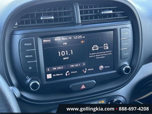 Used 2023 Kia Soul LX w/ LX Technology Package image 22