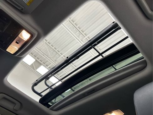 Used 2019 Toyota 4Runner Limited image 41