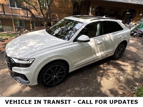 Used 2020 Audi Q8 Prestige AWD/4WD image 1