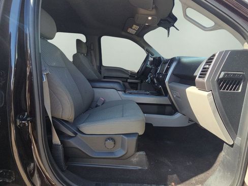 Used 2019 Ford F150 XLT image 13