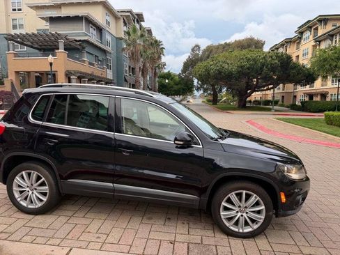 Used 2014 Volkswagen Tiguan SEL AWD/4WD image 25