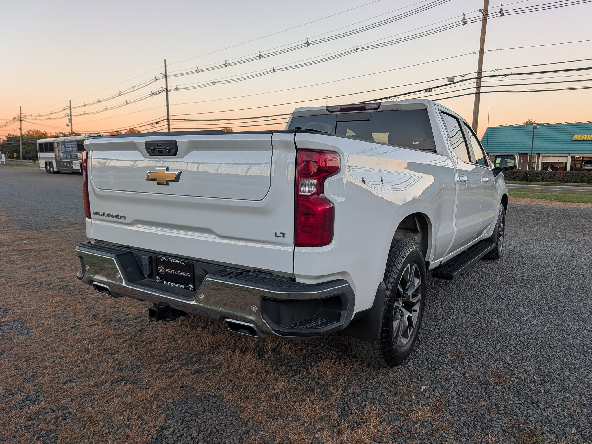 Used 2022 Chevrolet Silverado 1500 LT w/ All Star Edition Plus AWD/4WD image 5
