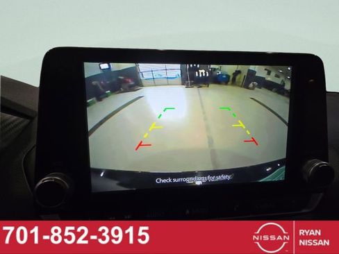 Certified 2023 Nissan Sentra SV image 31