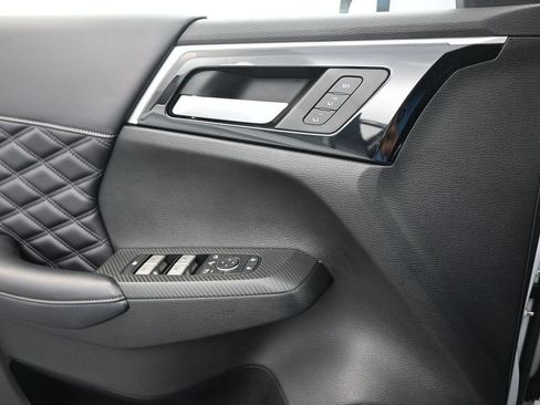 Used 2023 Mitsubishi Outlander SEL FWD image 14