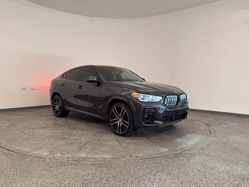 Used 2022 BMW X6 M50i w/ Executive Package image 6