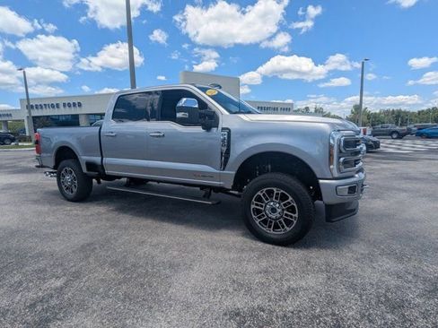 Used 2024 Ford F350 Limited w/ FX4 Off-Road Package AWD/4WD image 34