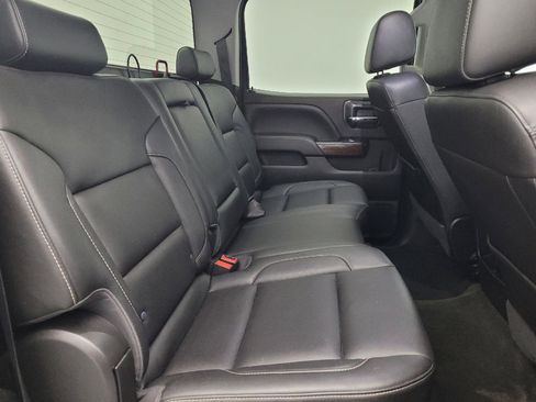 Used 2018 GMC Sierra 1500 SLT w/ SLT Premium Package image 19