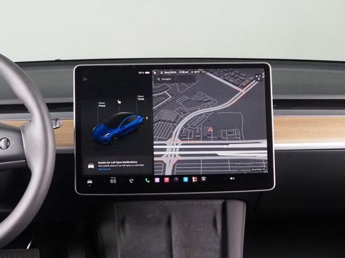 Used 2023 Tesla Model 3 RWD image 24