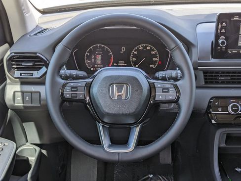 New 2025 Honda Pilot EX-L image 18