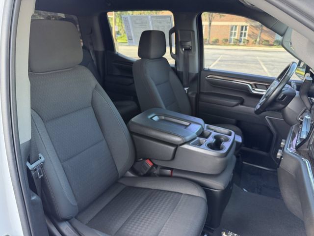 Used 2023 Chevrolet Silverado 1500 LT AWD/4WD image 34