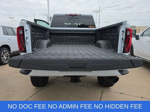 New 2026 GMC Sierra 2500 Denali w/ Denali Reserve Package AWD/4WD image 29