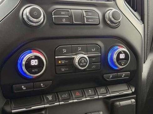 Used 2022 GMC Sierra 2500 SLE w/ SLE Value Package; image 26