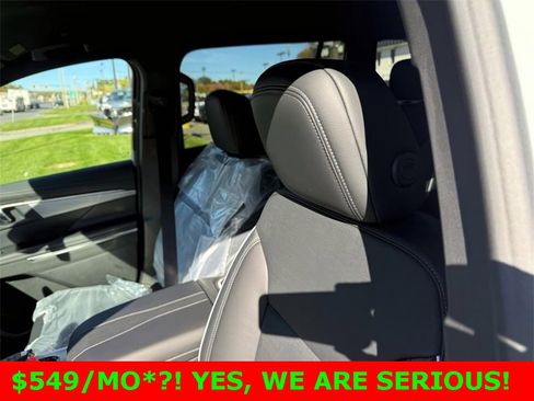 New 2026 Buick Enclave Preferred w/ Power Package image 9