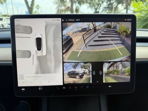 Used 2023 Tesla Model Y Long Range image 26