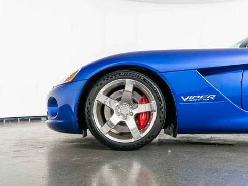 Used 2010 Dodge Viper SRT-10 w/ Protection Group RWD image 12