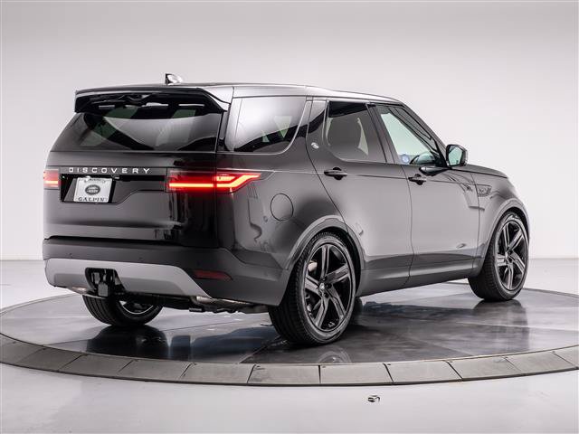 New 2026 Land Rover Discovery S AWD/4WD image 5