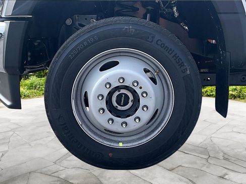 New 2026 Ford F450 4x4 Crew Cab Super Duty image 11