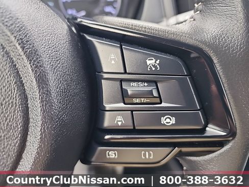 Used 2025 Subaru Forester Premium AWD/4WD image 19