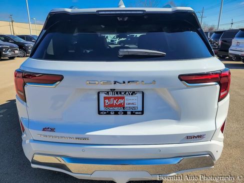 Used 2026 GMC Terrain Denali w/ LPO, Floor Liner Package AWD/4WD image 7