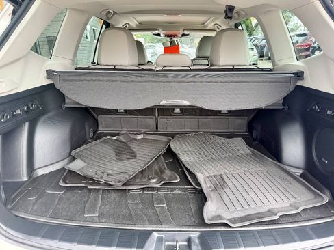 Used 2023 Subaru Forester Limited w/ Popular Package #3 AWD/4WD image 18