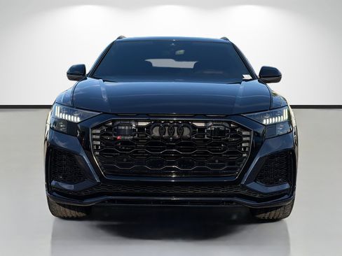 Used 2024 Audi RS Q8 w/ Black Optic Package image 8
