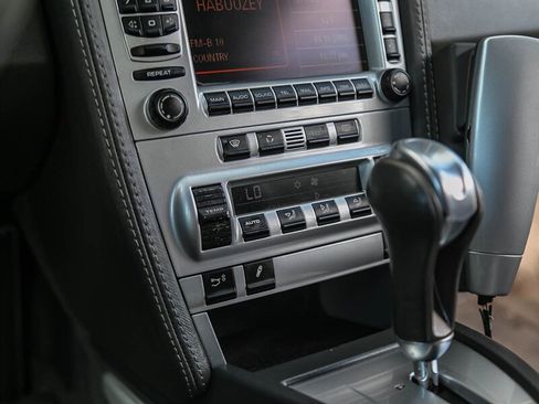 Used 2006 Porsche 911 Carrera S image 30